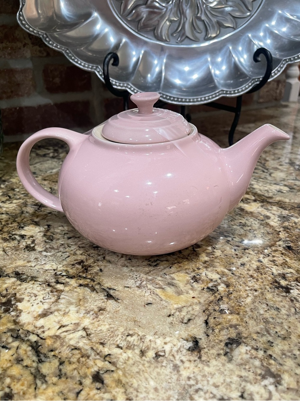 Le Creuset Second Choix Collection 1.3L stoneware teapot - CHIFFON PINK - NEW!